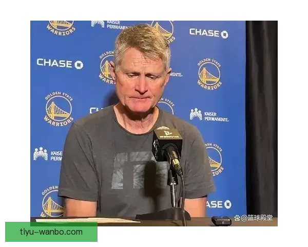 库里赞文班天然天赋与独特比赛态度极具感染力